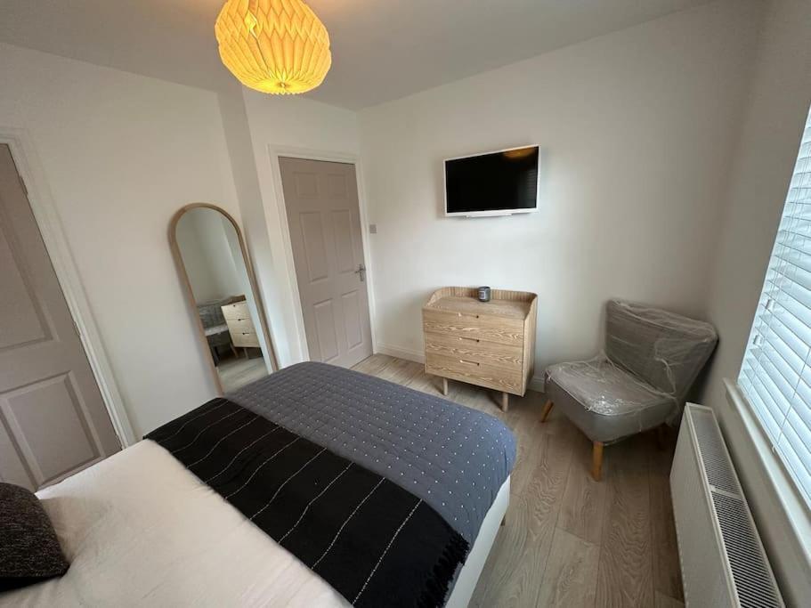 Premium Executive Apartment In Dunfermline Bagian luar foto