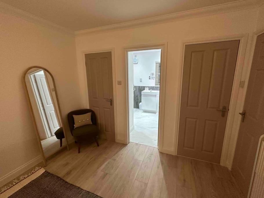 Premium Executive Apartment In Dunfermline Bagian luar foto
