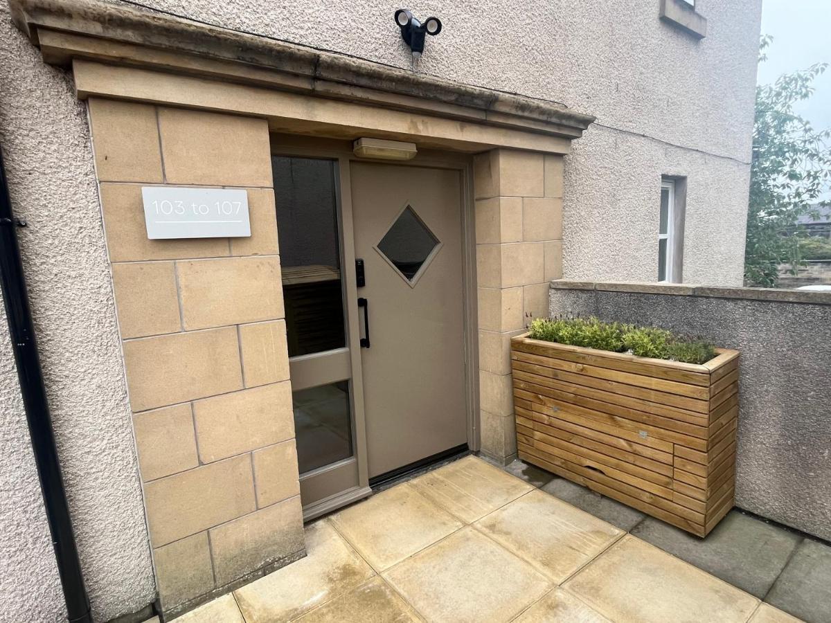 Premium Executive Apartment In Dunfermline Bagian luar foto